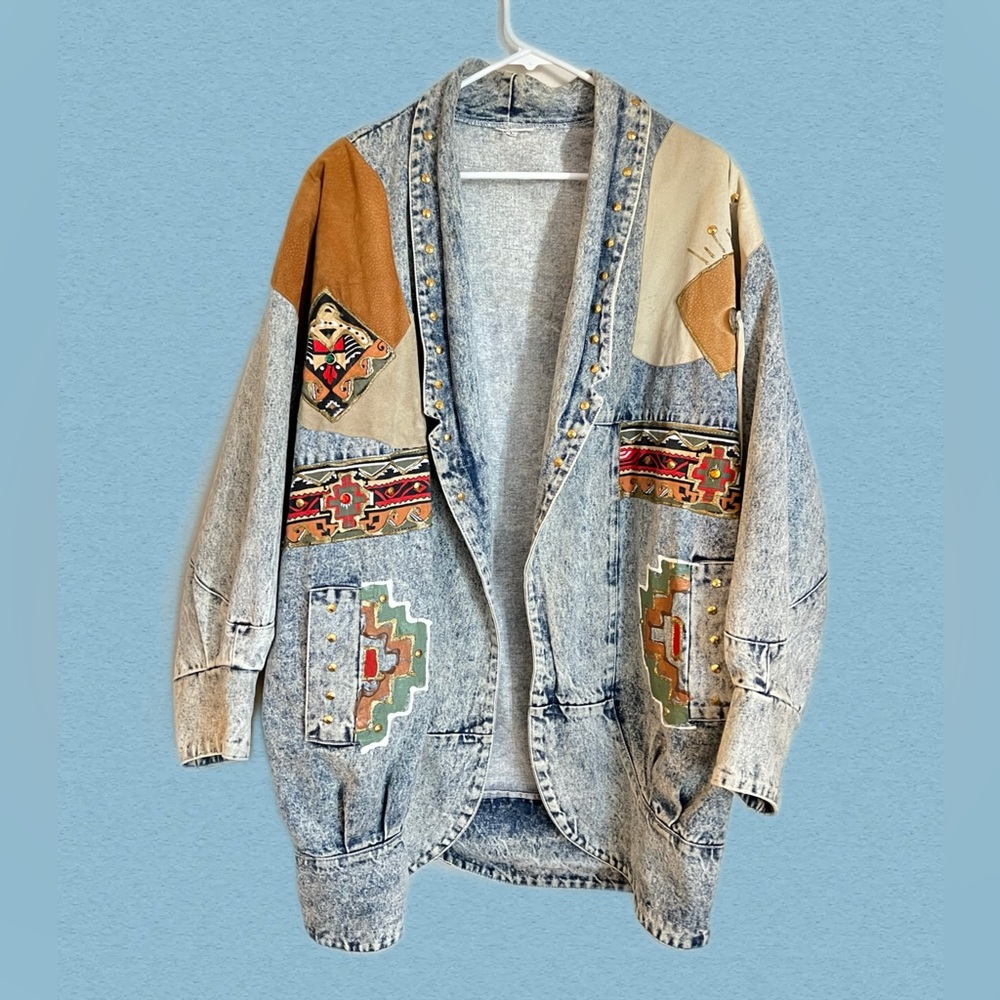 Very 90’s! Mixed media southwestern boho/tribal
